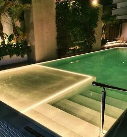Manousos Otel