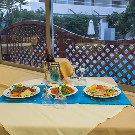 Manousos فندق Rhodes City