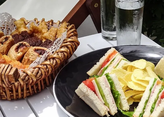 Ξενοδοχείο Manousos Rhodes City