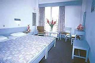 Manousos Ξενοδοχείο 3*