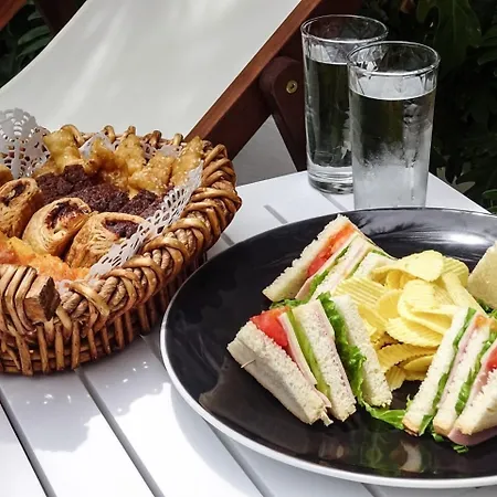 فندق Manousos Rhodes City