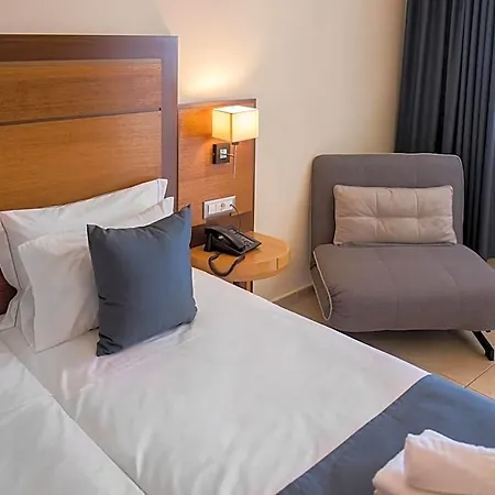 Otel Manousos Rhodes City