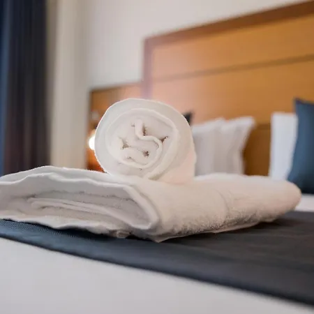 Manousos 3* Rhodes City