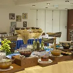 马努索斯城市酒店 3*